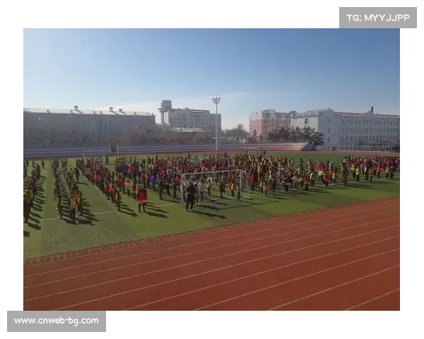 莫旗民族实验小学教练苏军:全市中小学将曲棍球纳入课程,百余名学生加入社团 莫旗民族实验小学教练苏军:全市中小学将曲棍球纳入课程,百余名学生加入社团